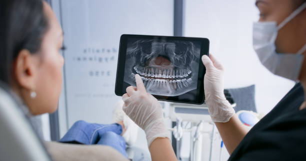 Licensed Tooth Extraction service in Newhall, IA - Smile Center Dentistry